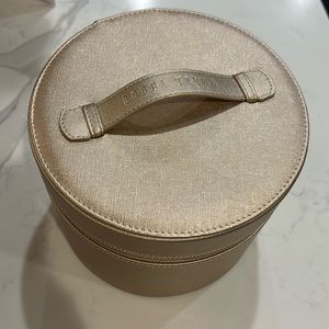 Bobbi brown travel makeup case